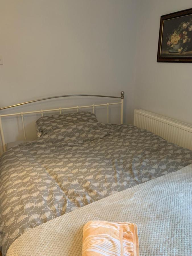 Cosy 6 Bedroom House Сasa de vacaciones Londres