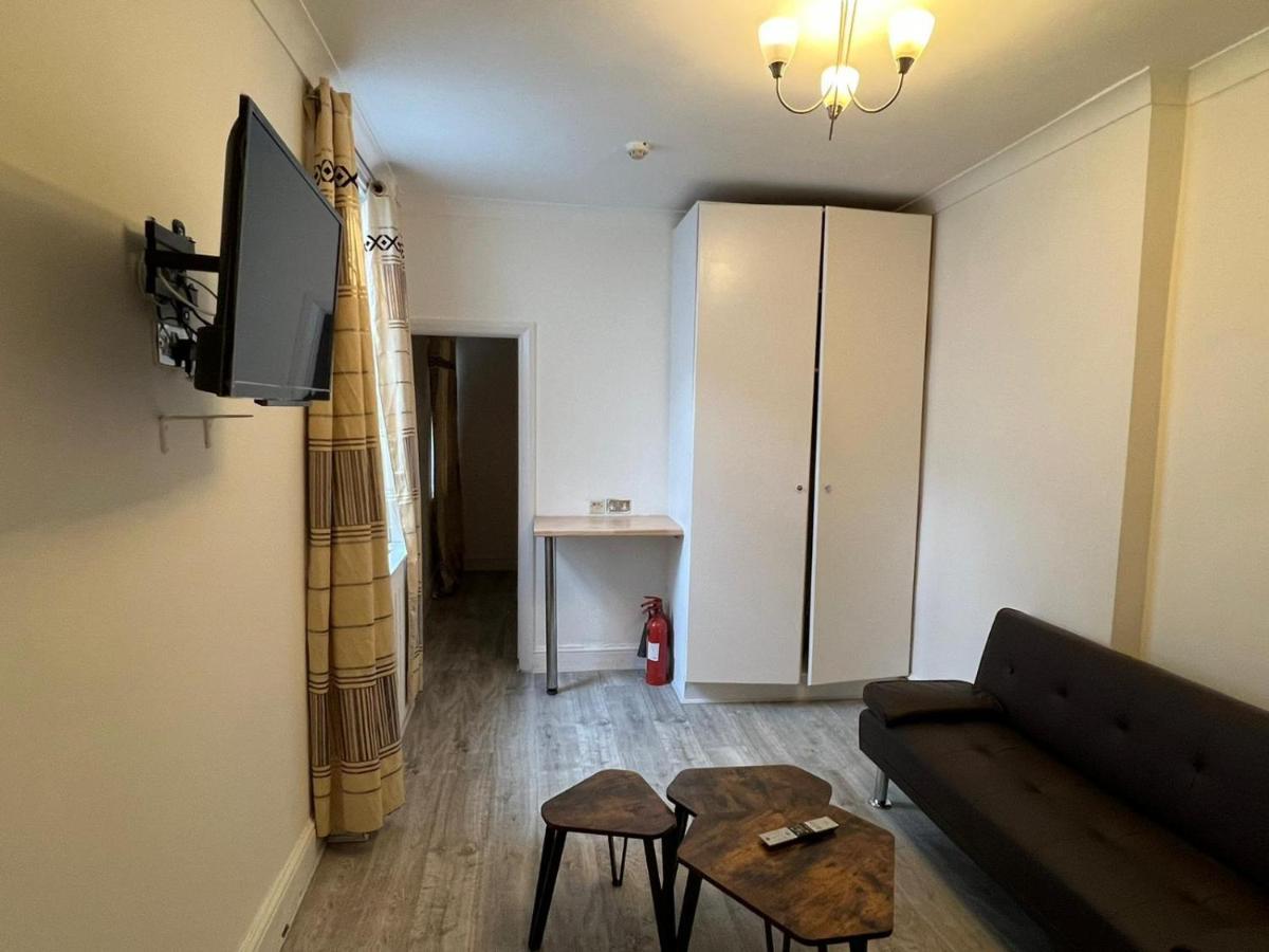 F4-ground Floor Studio Fits 3 Near Paddington Apartamento