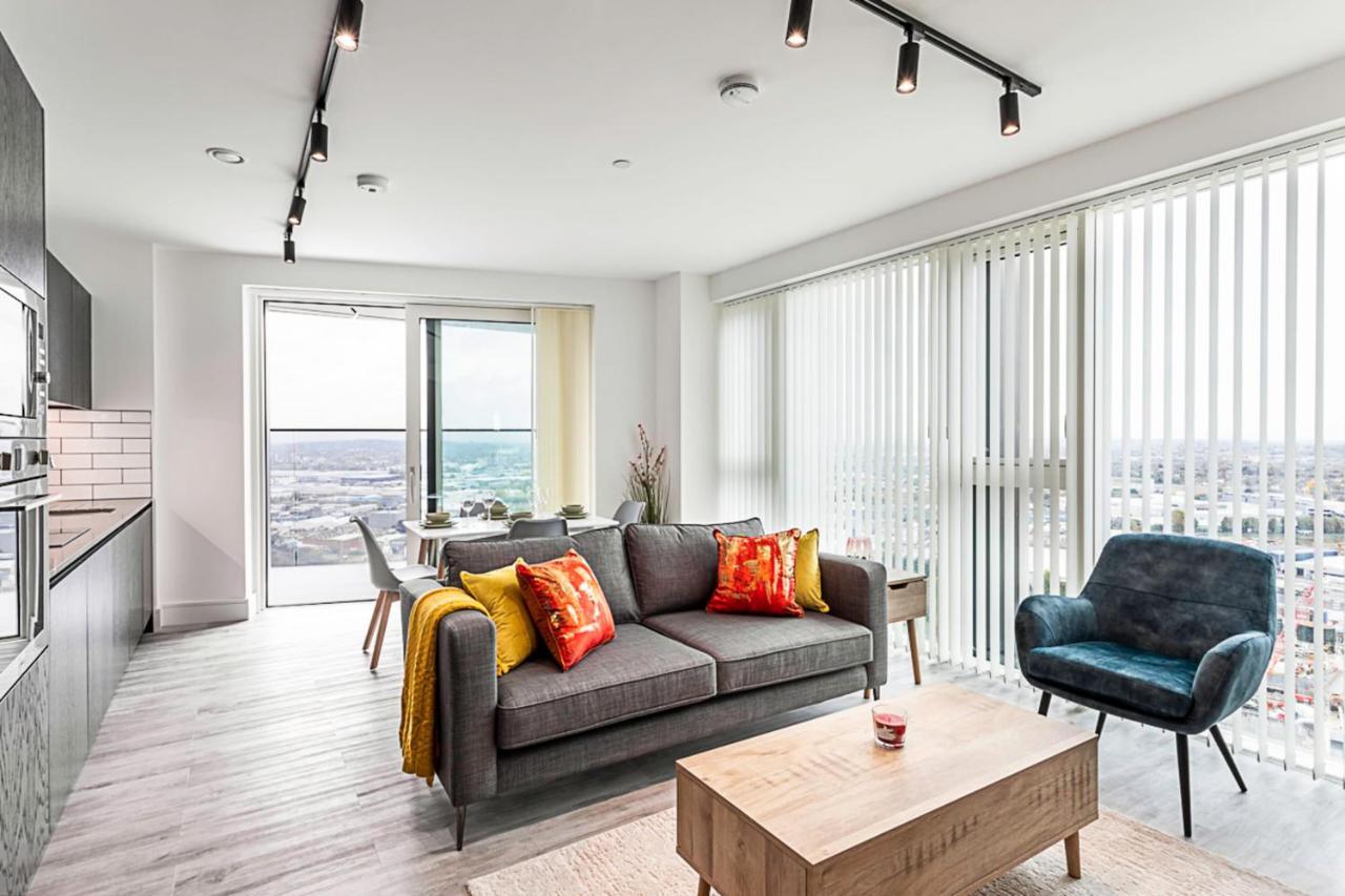Icon Tower Flat I North Acton Londres