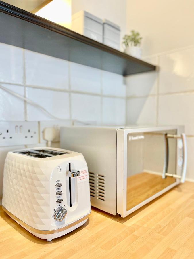 Eye Centre Flat *