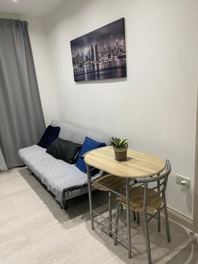 Apartment 424 Edgwar Road