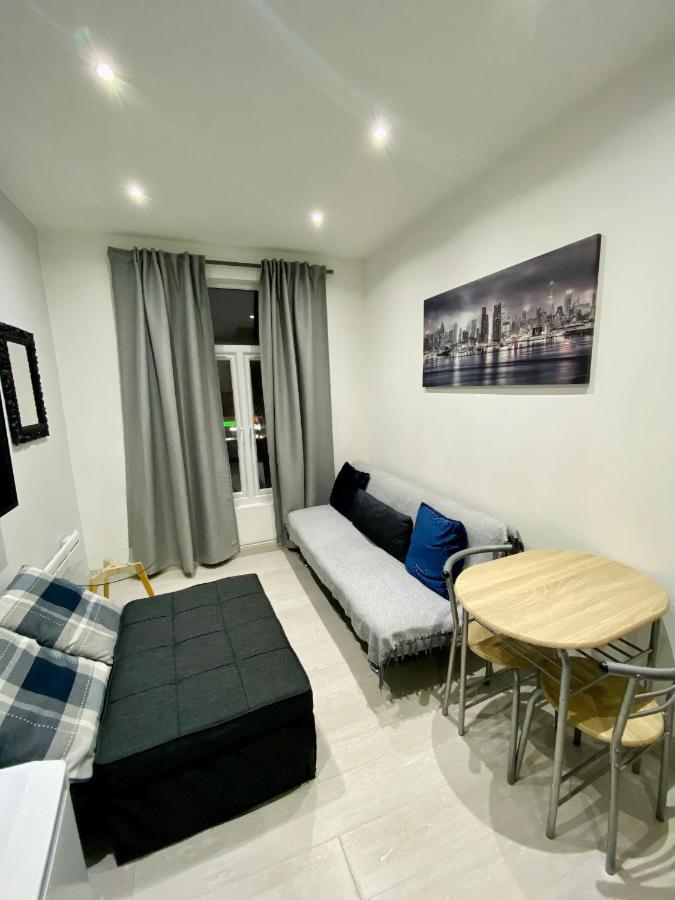 Apartment 424 Edgwar Road