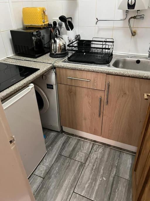 Cozy 1 Bed Flat In Canning Town Apartamento Londres