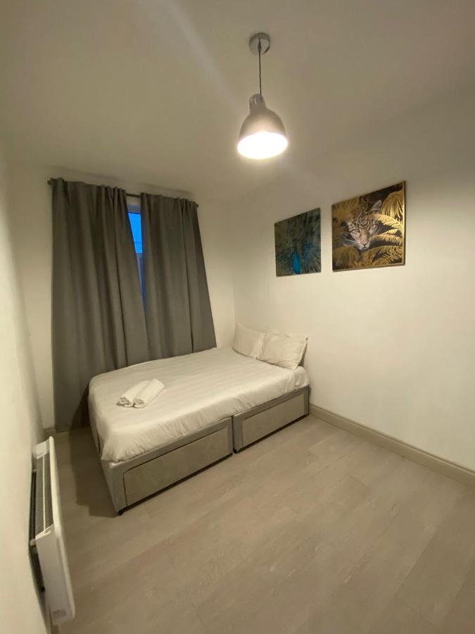 424 Edgwar Road