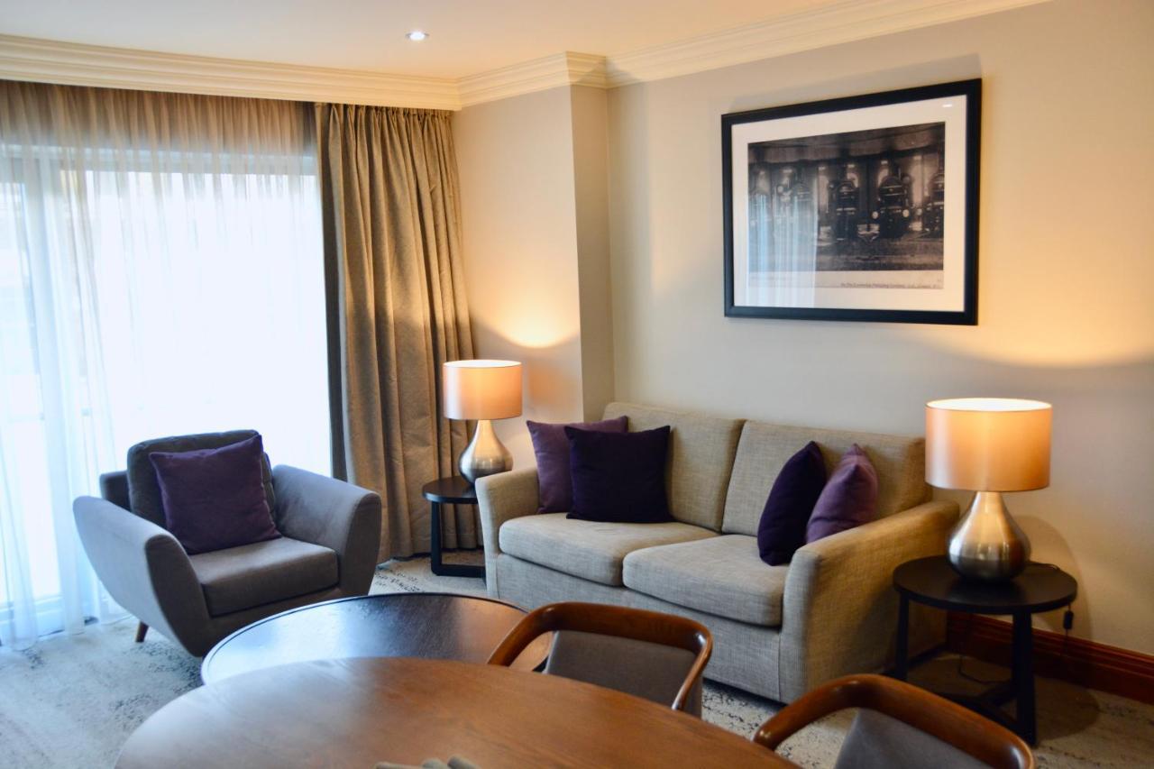 Sanctum International Con Servicio * Londres