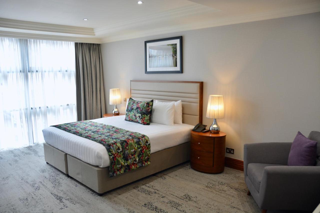 Sanctum International Con Servicio Apartamento *
