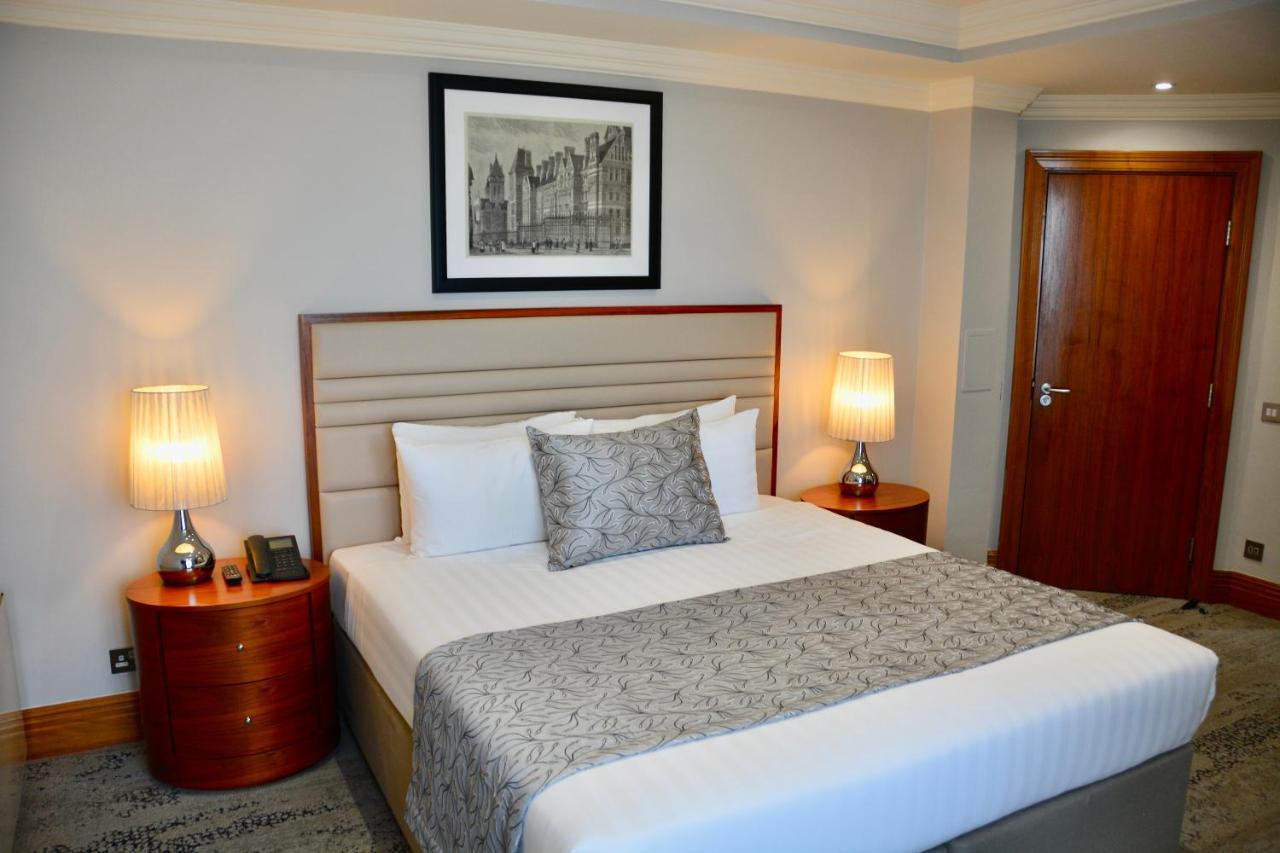 Sanctum International Con Servicio Apartamento *