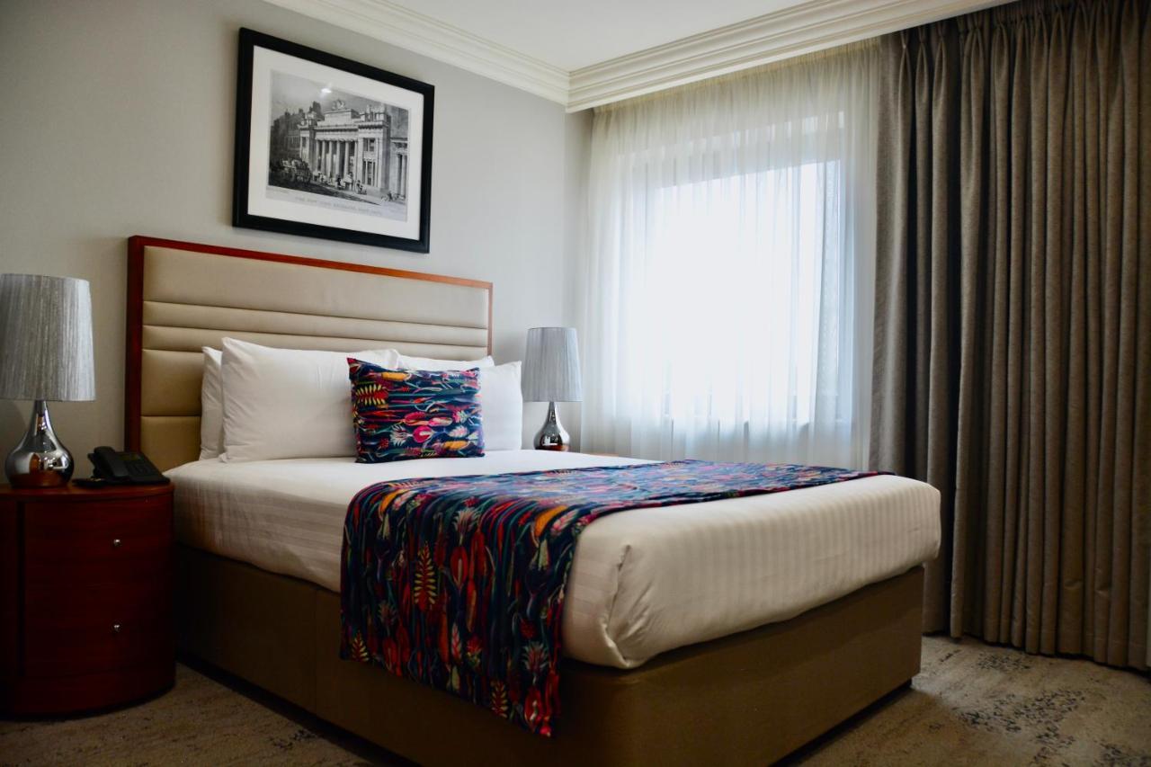 Sanctum International Con Servicio Londres