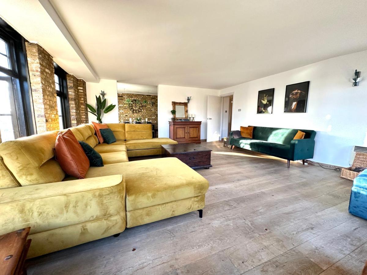 Deluxe Penthouse Riverside View 2 Bedroom Flat With Lift - Old Industrial Factory Warehouse Londres