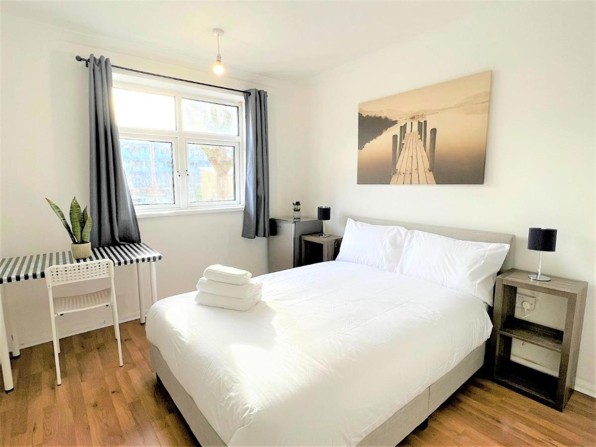 Gasthuis Stepney Comfy Double Bed 14