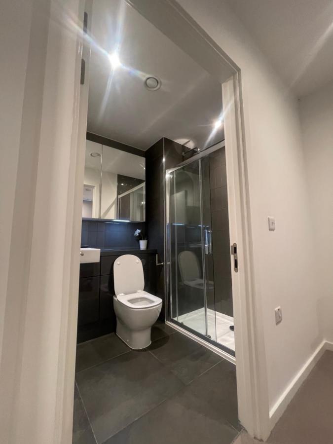 Immaculate 2bed In London- Views Apartamento