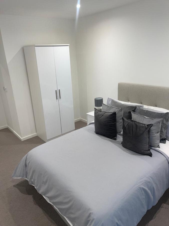 Immaculate 2bed In London- Views Apartamento