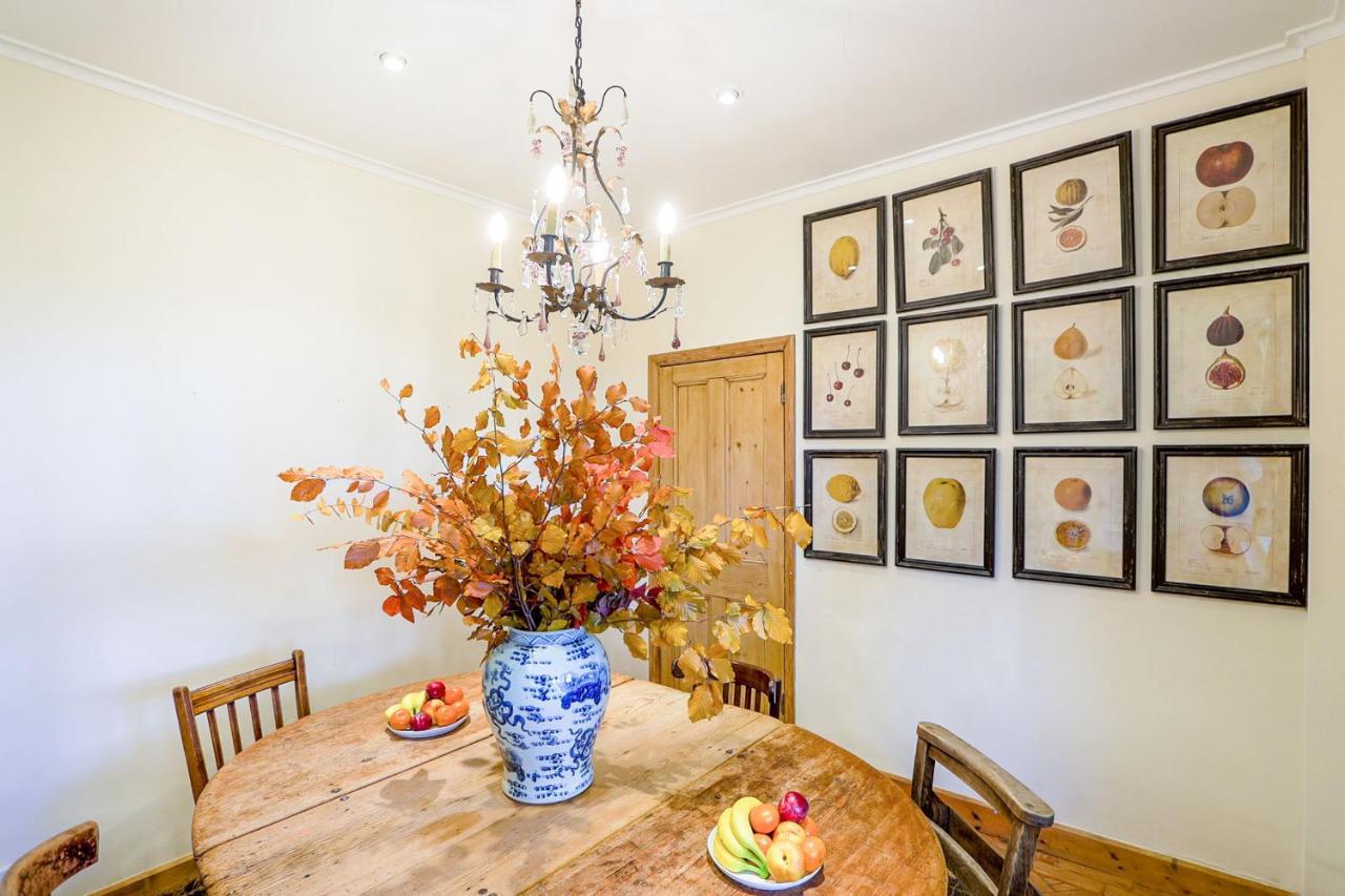 Elegant Garden Near Hampstead Heath & Tube *