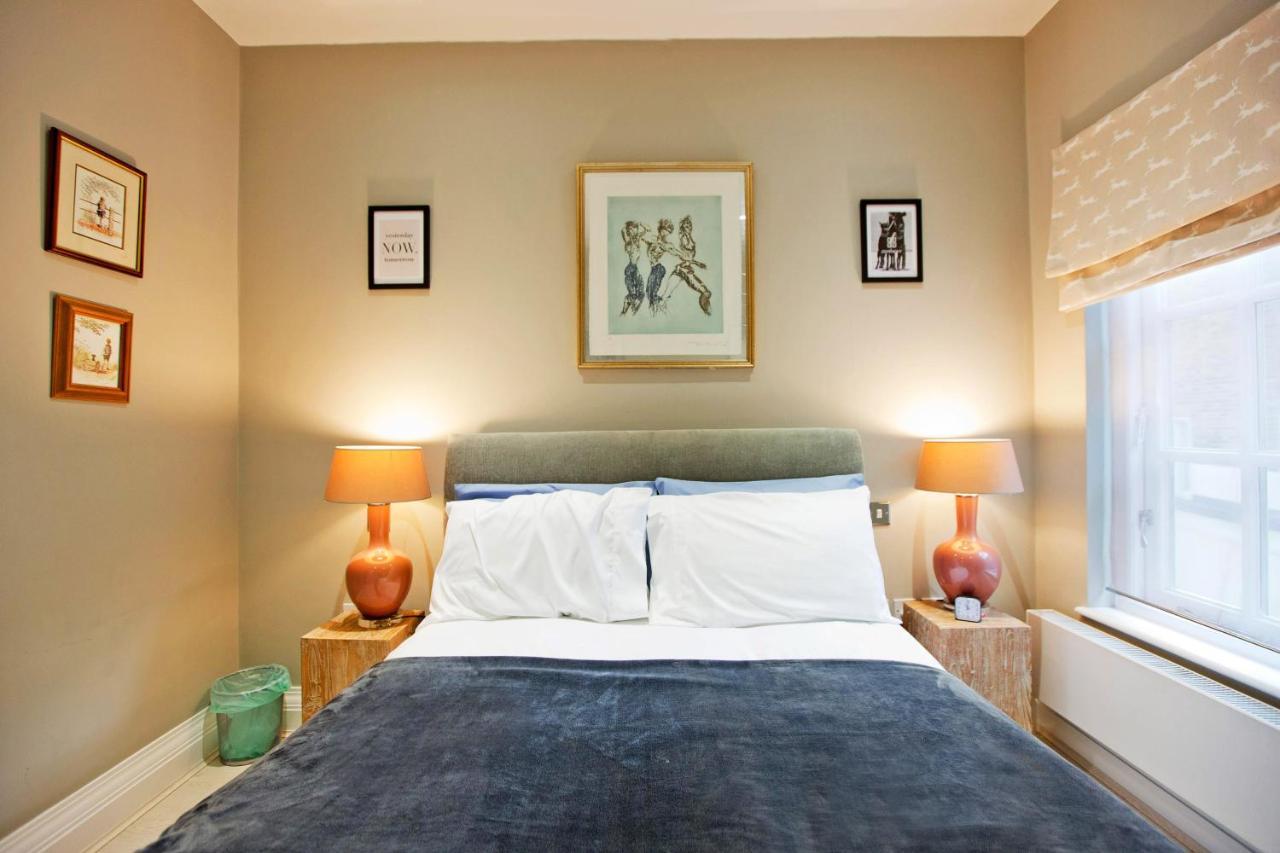 Appartement 3 Bedroom Modern Mews House *
