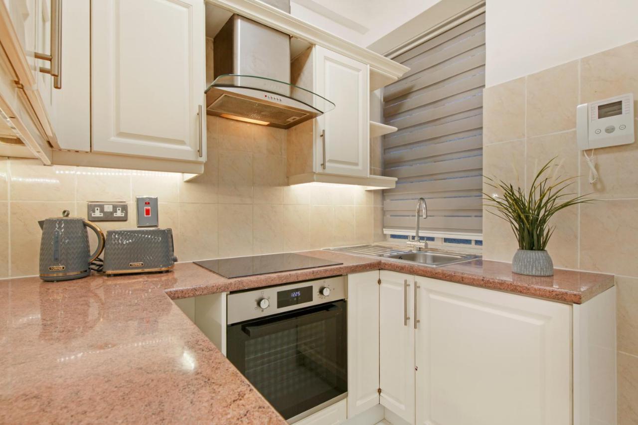 Bryanston * Londen