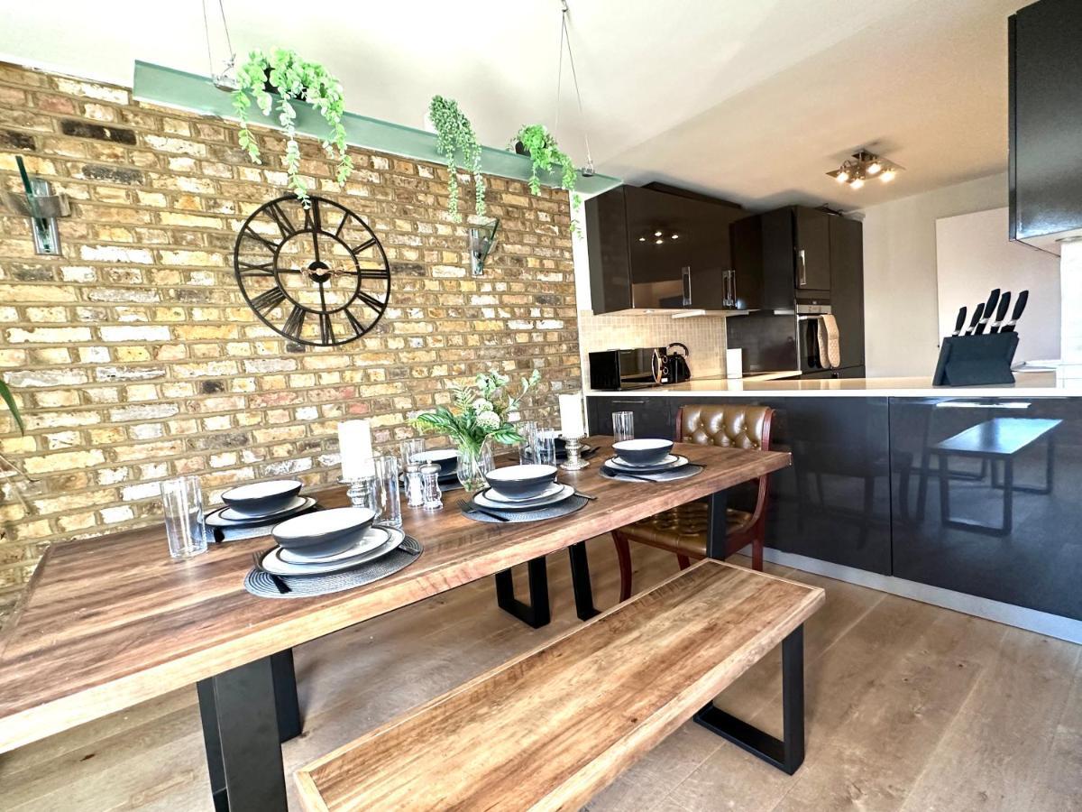 Apartamento Deluxe Penthouse Riverside View 2 Bedroom Flat With Lift - Old Industrial Factory Warehouse Londres