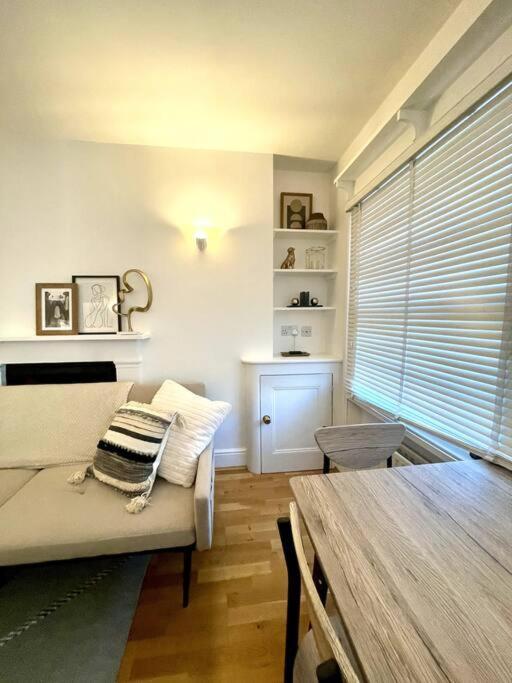 Central Soho Flat Londen