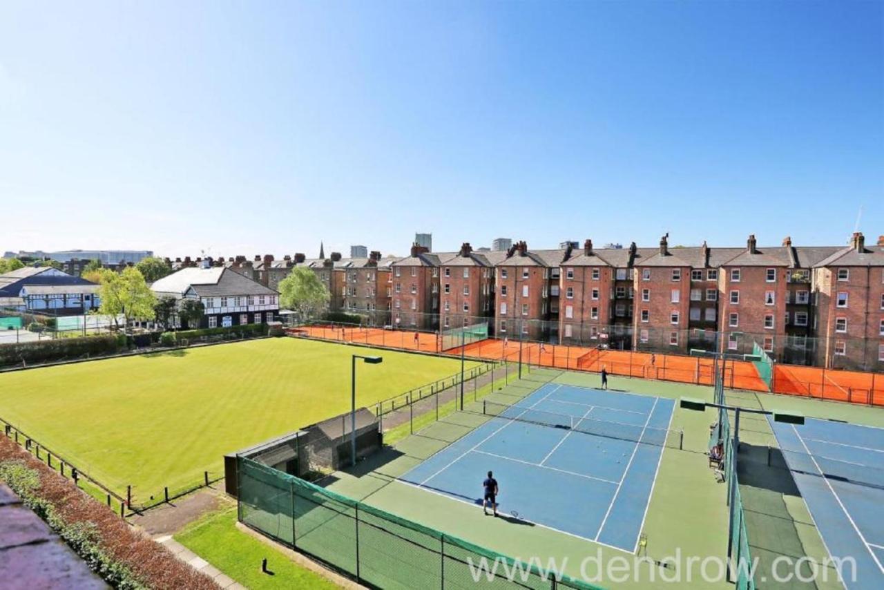 Hyde Park Mansion: Elegant 3-bedroom With Balcony Apartment