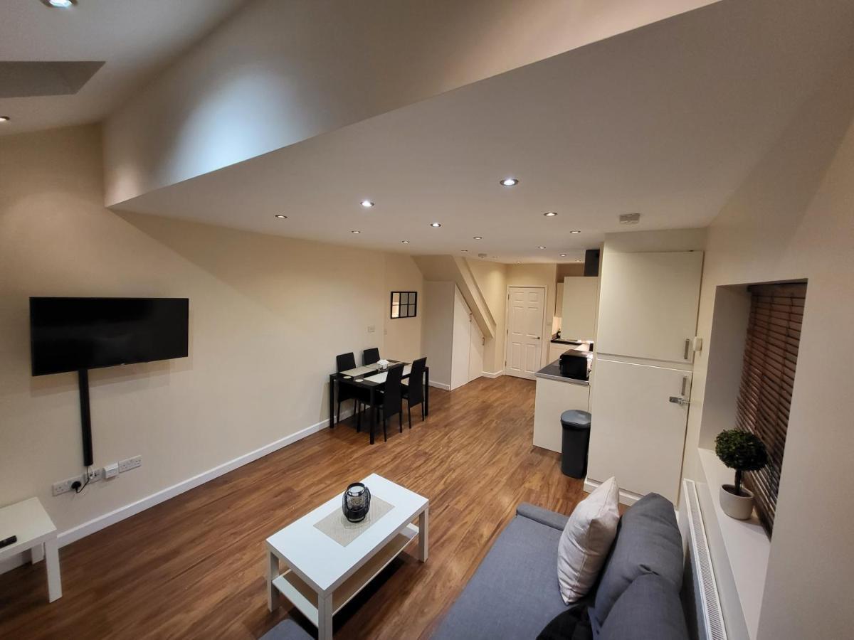Appartement Great Next To Tooting Bec Tube Station! *