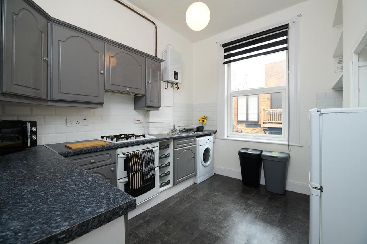 Spacious 3 Bedroom Apartment- Crouch End *