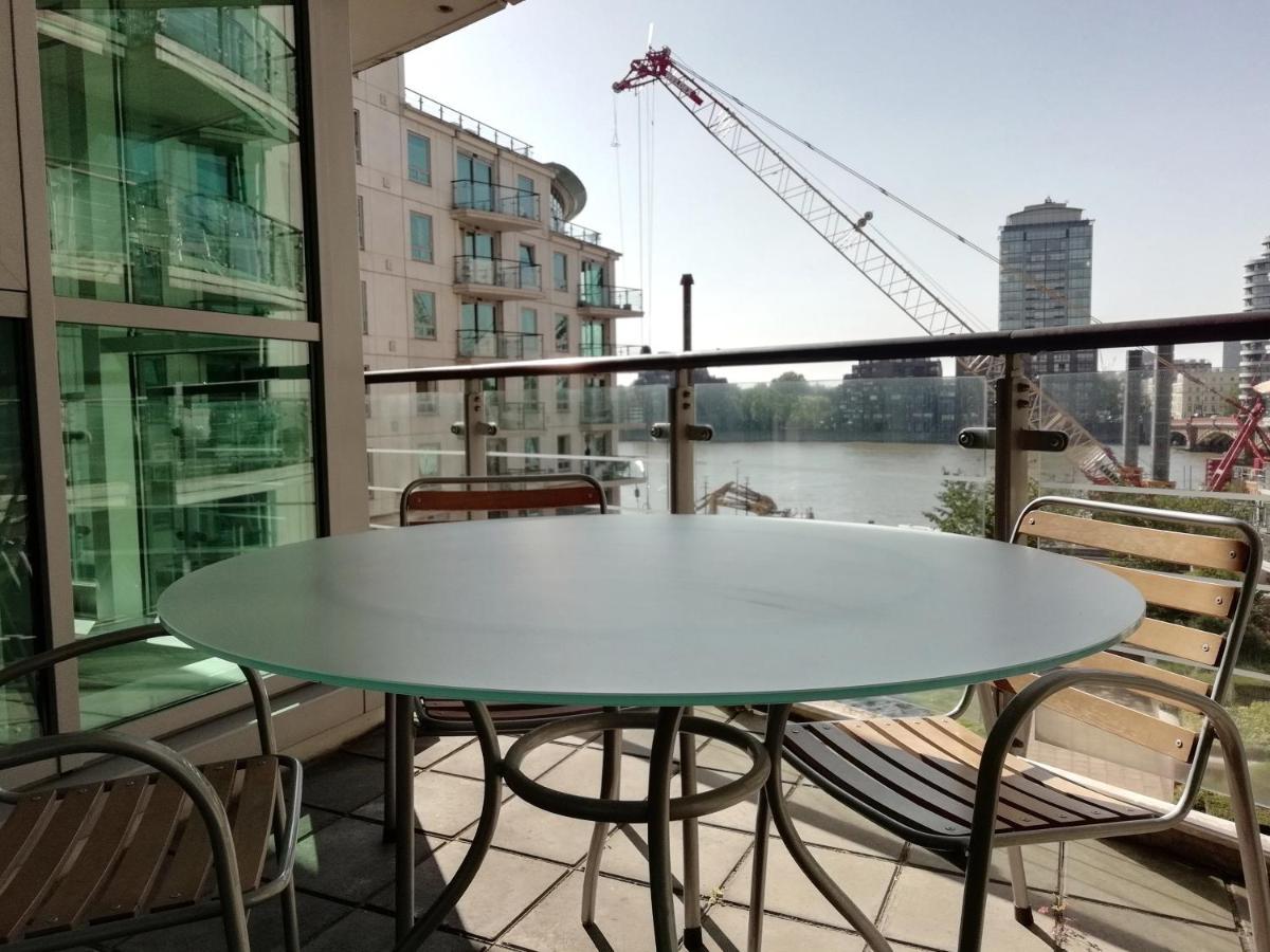 Still Life - Vauxhall Appartement