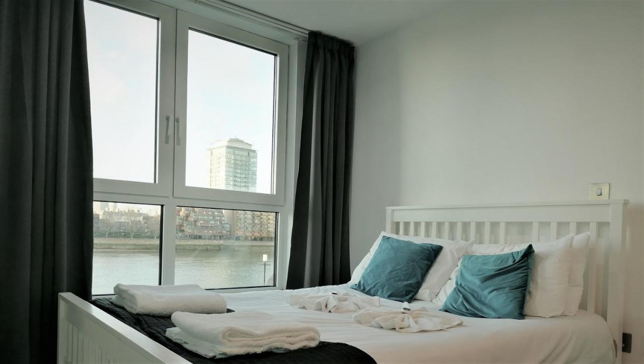 Appartement Still Life - Vauxhall