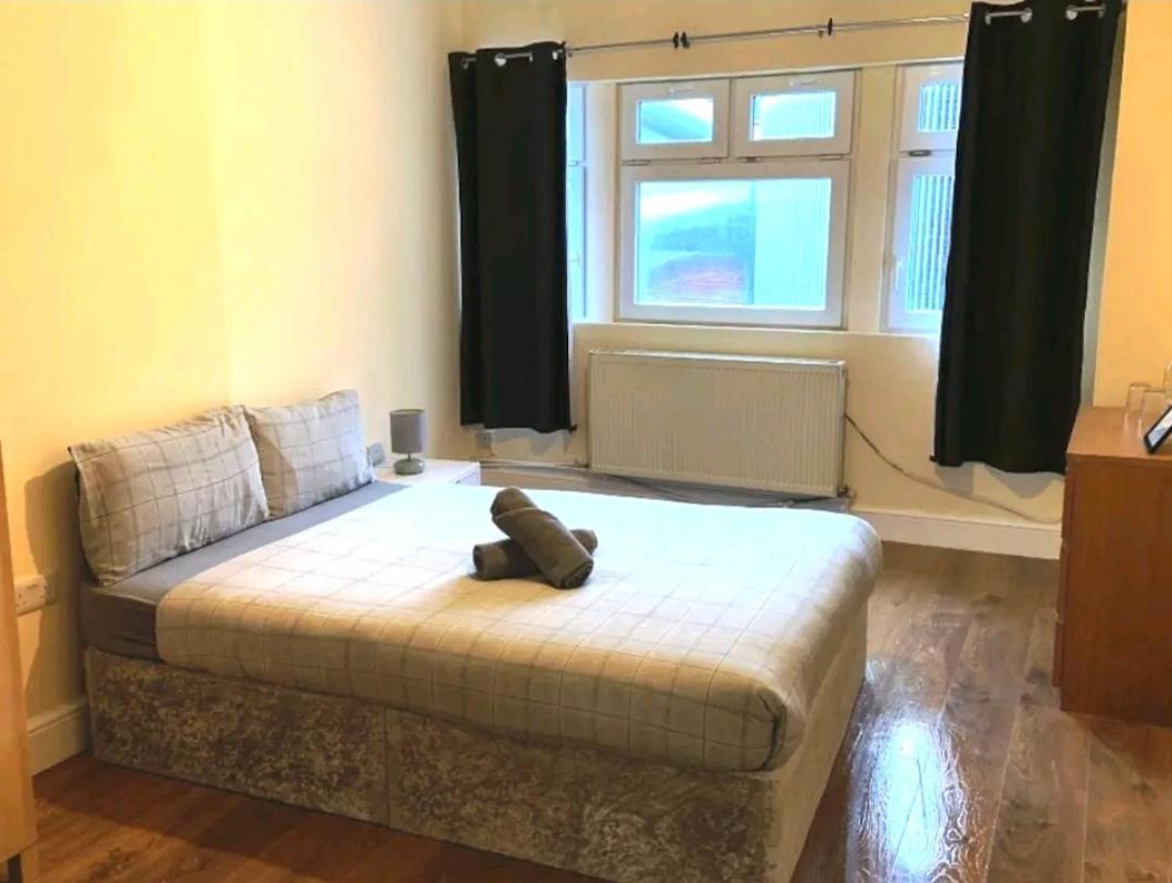 Quarto em Acomodações Particulares Affordable In Shared Flat, Bridge *