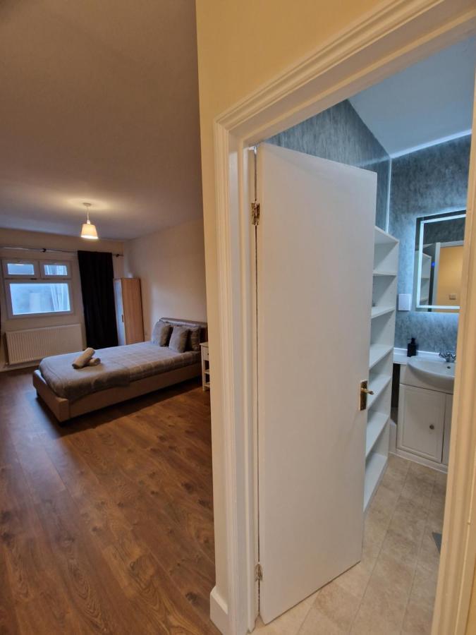 Quarto em Acomodações Particulares Affordable In Shared Flat, Bridge Londres