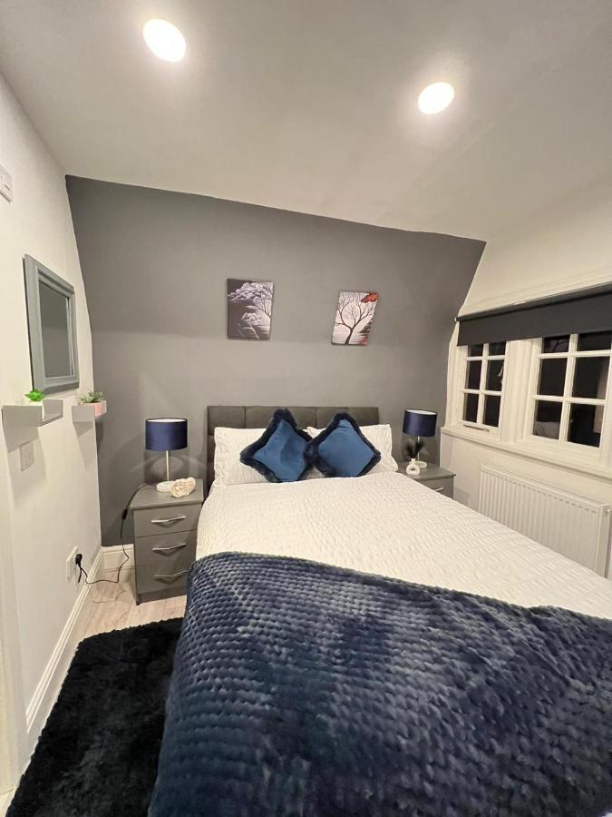 Kensington High Street Penthouse
