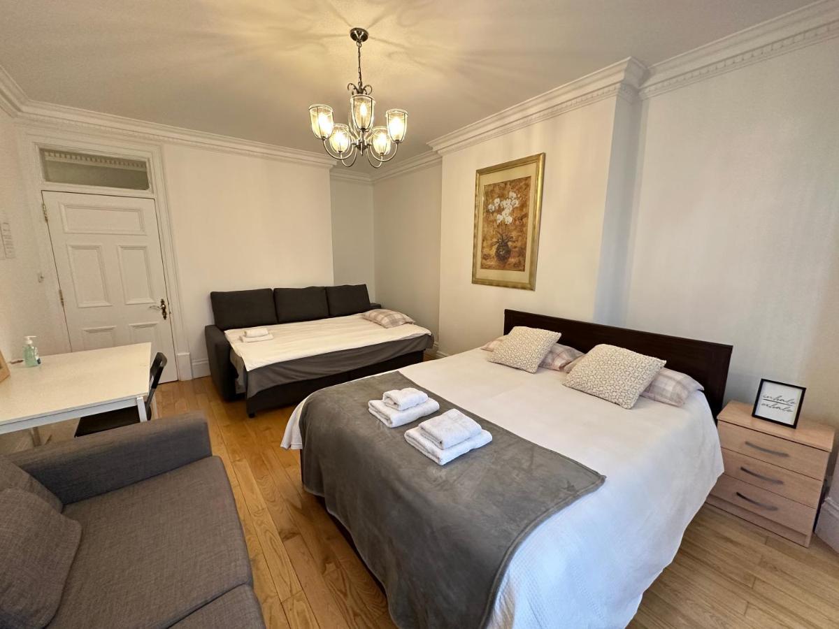 Double In Paddington ,london, 1 Step To Station, Private #room Name Is London# * Londres