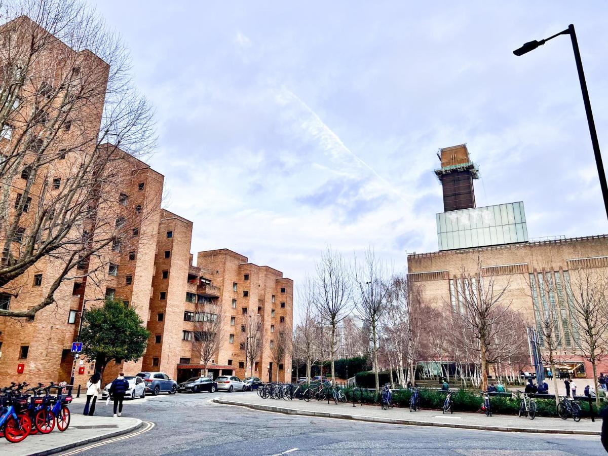 River Thames View Entire Next To Tate Modern And St Paul Cathedral Apartahotel