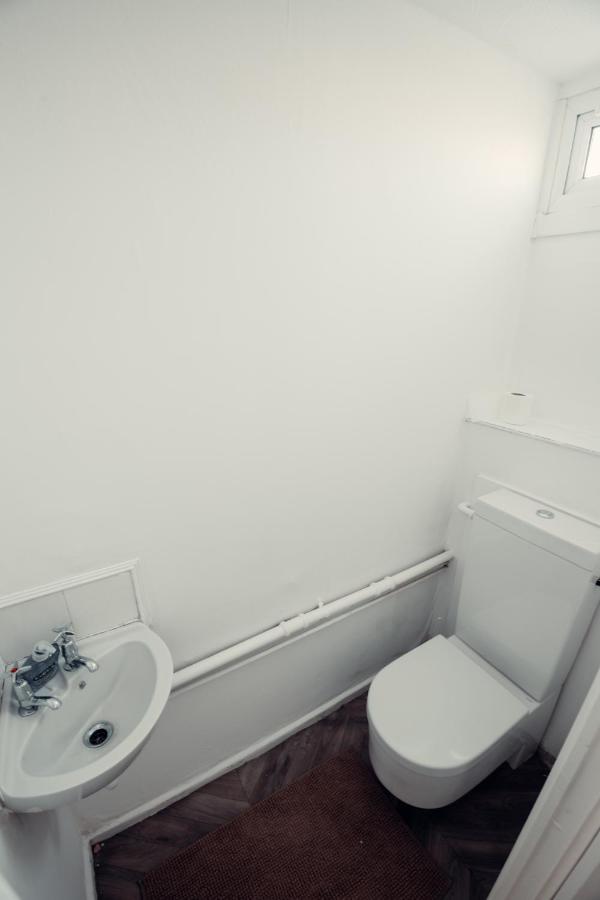 Comfy Home-wood Green Londen