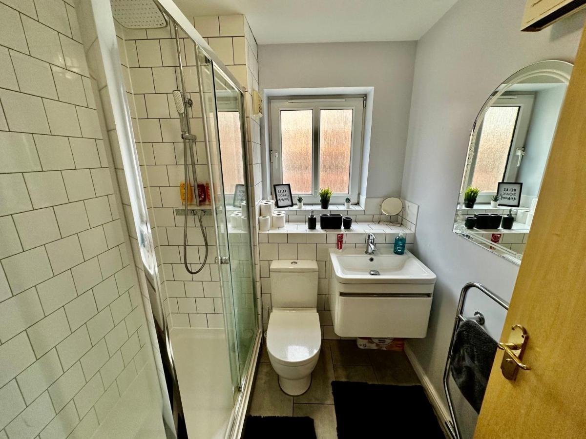 Apartamento O2 Arena Luxury Flat Sleeps 6 With Parking *