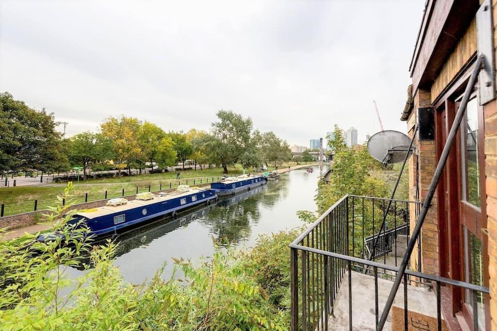 Apartamento Amazing Location - Of London- 2 Bedroom Stunning Canal View House With Private Garden,parking & Balcony