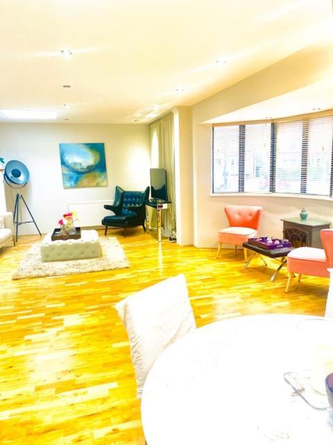 Modern Detached House Vakantiehuis Londen