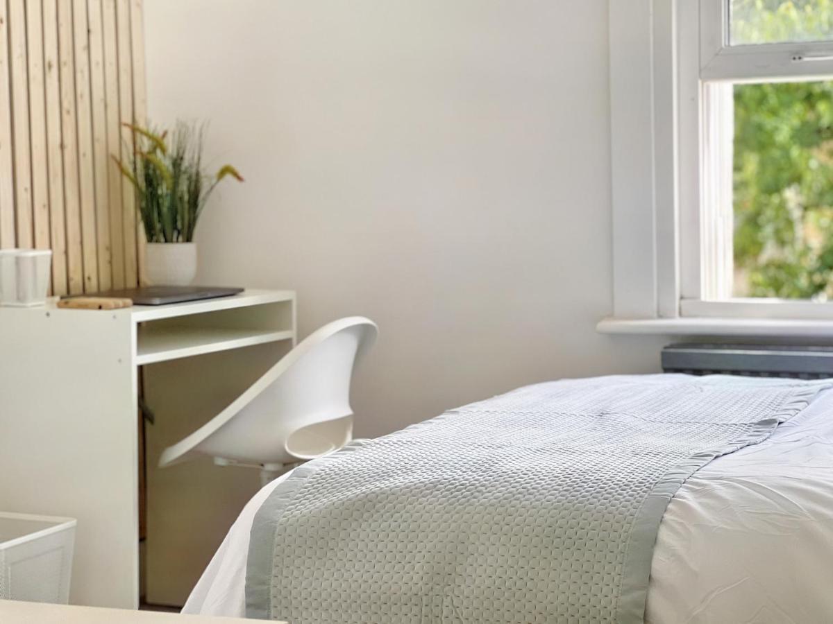 Modern In Centrally Located - 4