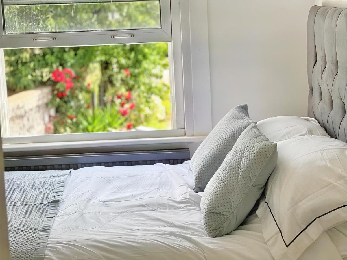 Modern In Centrally Located - 4 Londres