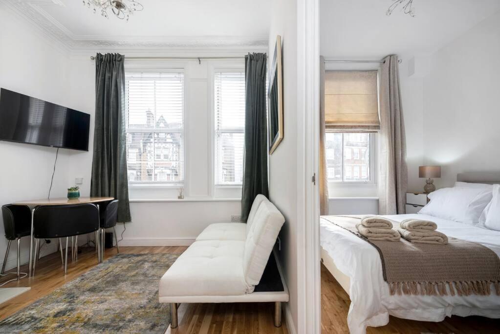 Flat In South West 1 Min To The Station *