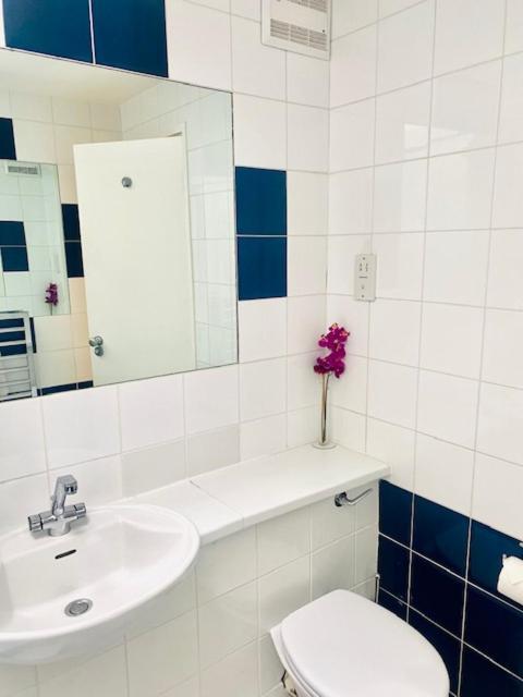 Vakantiehuis Modern Detached House Londen
