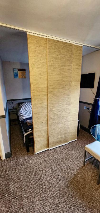 206mm Highgate Apartamento