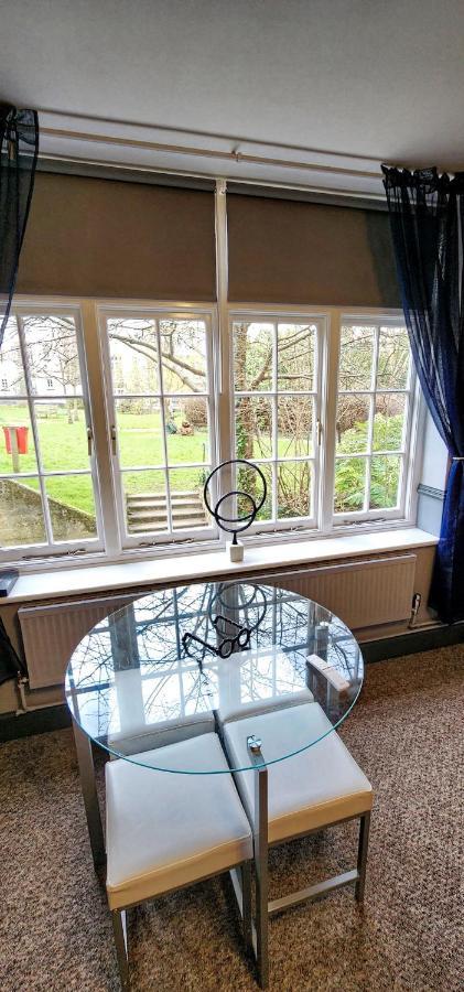 206mm Highgate Apartamento