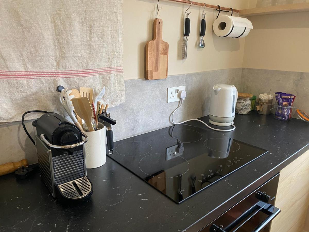 Stylish Apt Excel Olympic Close To Station