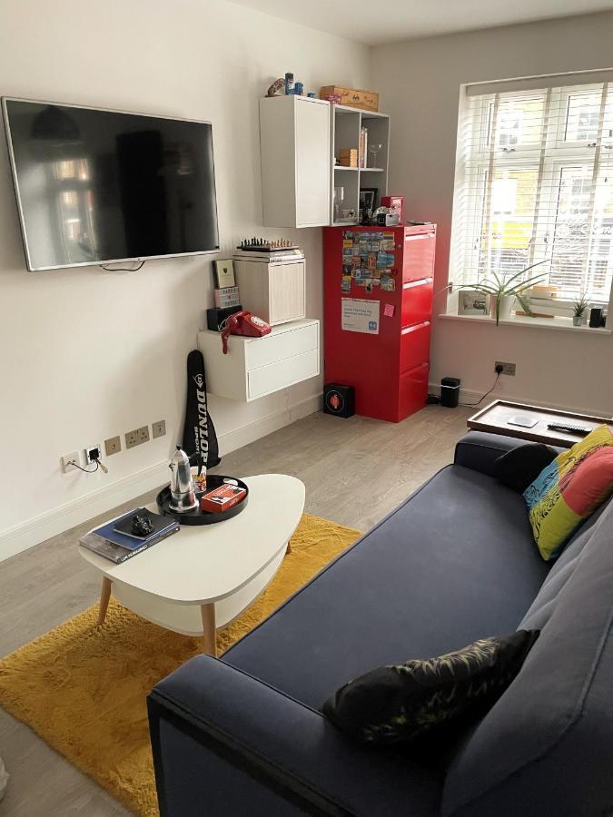 Lovely 1 Bed Cosy With Shard View Londres