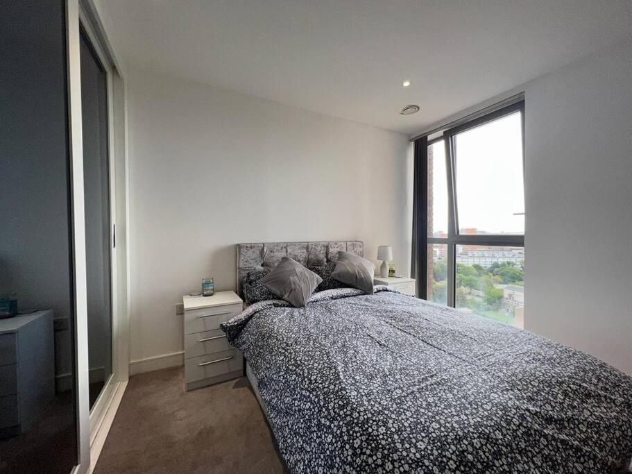 Appartement Modern & Secure 3br 2ba In The Heart Of Crossharbour Londres