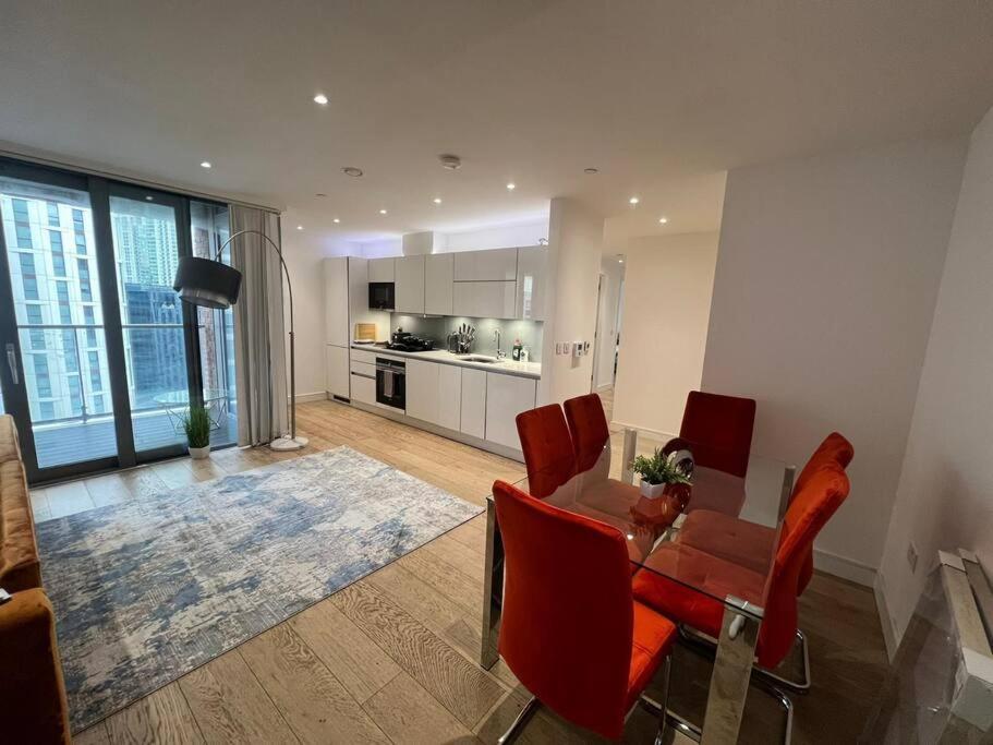 Appartement Modern & Secure 3br 2ba In The Heart Of Crossharbour