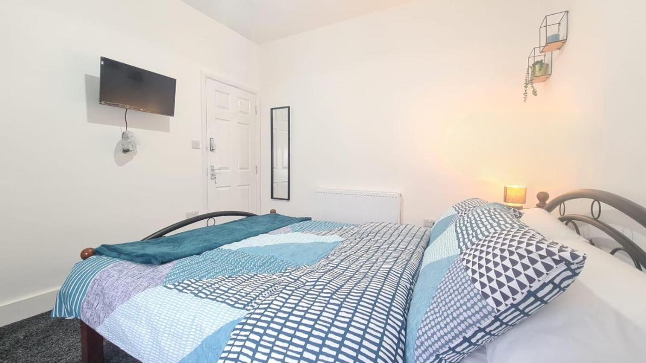 Spacious In Manor Park