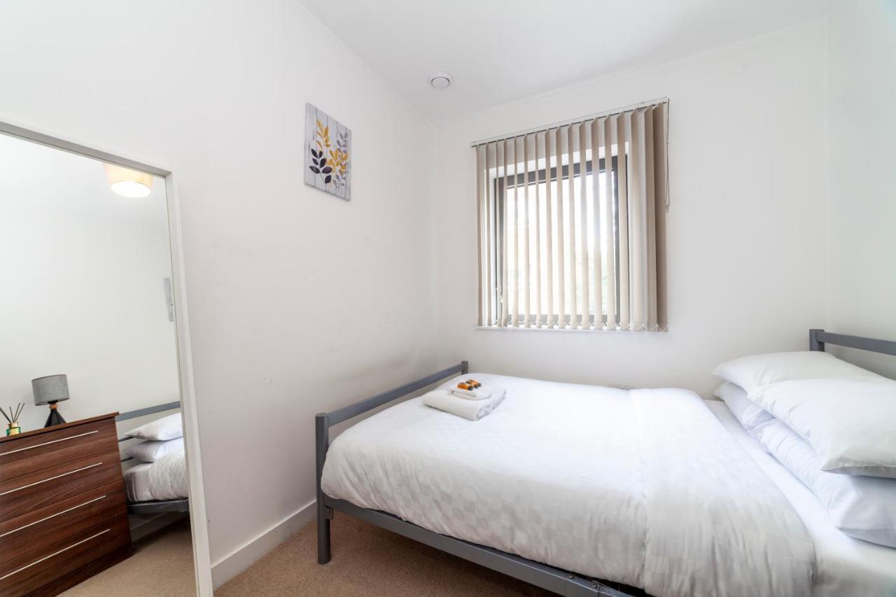 Modern 3bdr Flat W Large Balcony, Kentish Town Apartamento Londres