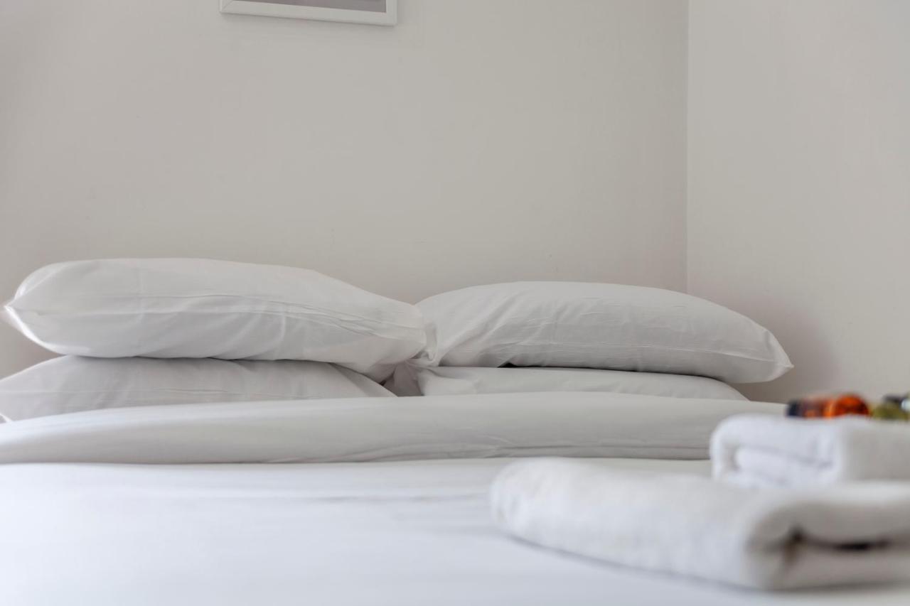 Modern 3bdr Flat W Large Balcony, Kentish Town Londres