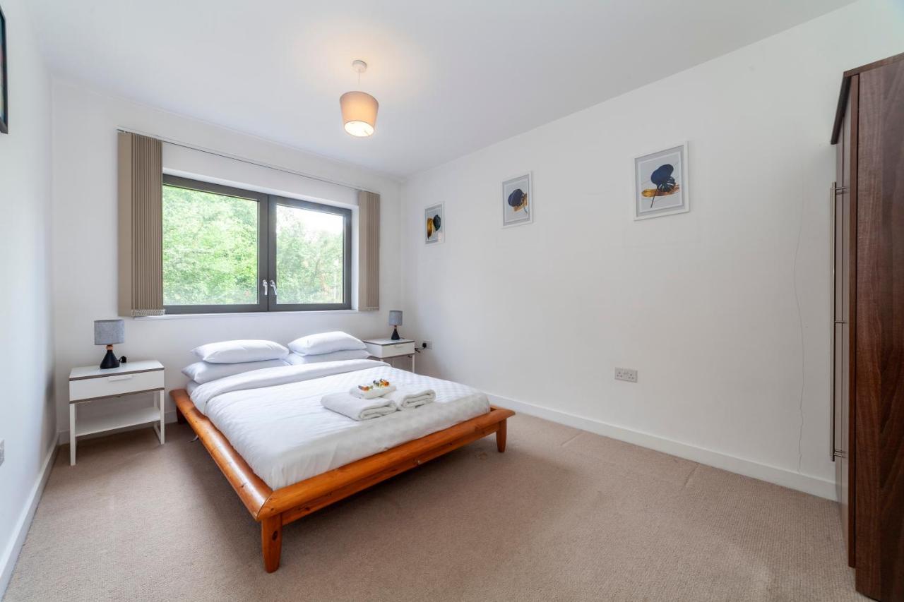 Apartamento Modern 3bdr Flat W Large Balcony, Kentish Town