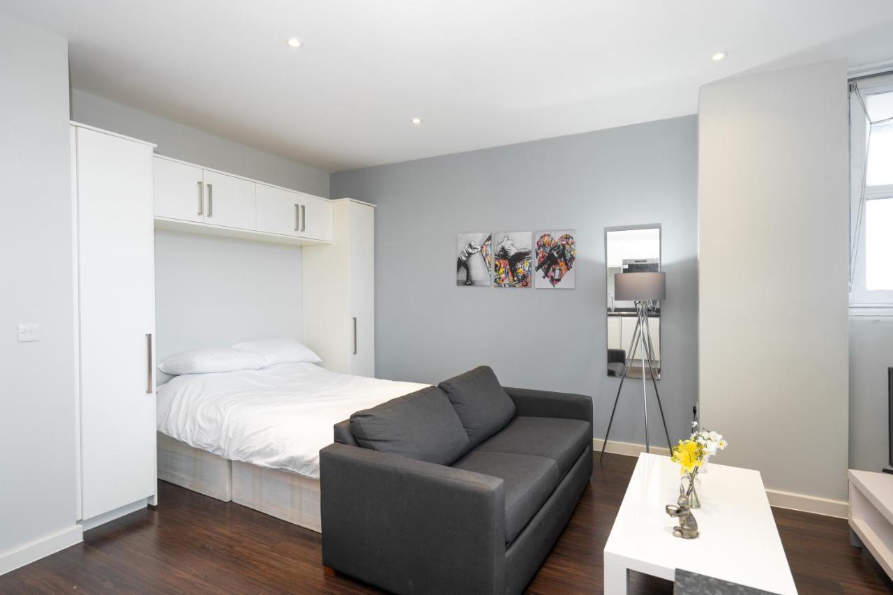 Superb Studio Apartamento